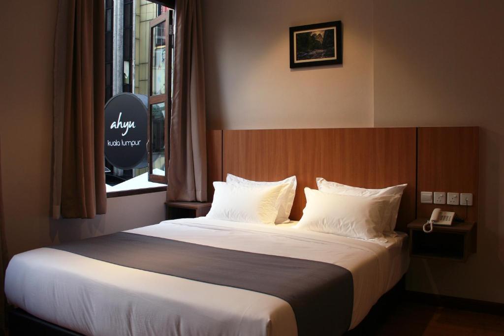 Superior King Room (With Window)